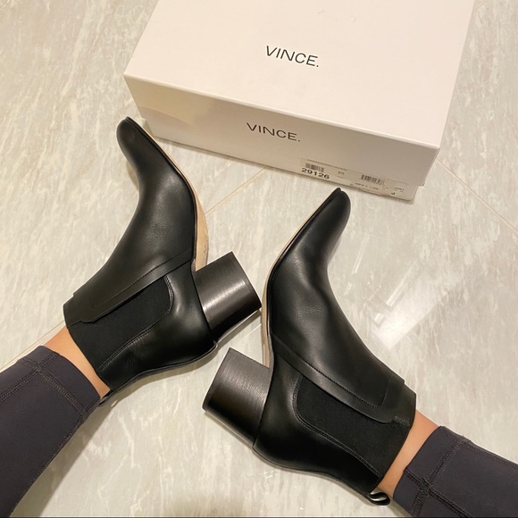 Vince new ankle booties with stretch ankle - Picture 7 of 9